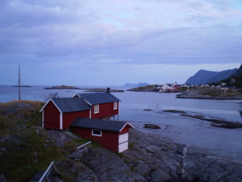 Moskenes na Lofotach, północ podczas polarnego dnia